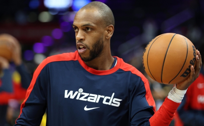 Middleton, Wizards'taki 33 milyon dolarl�k opsiyonunu kulland�