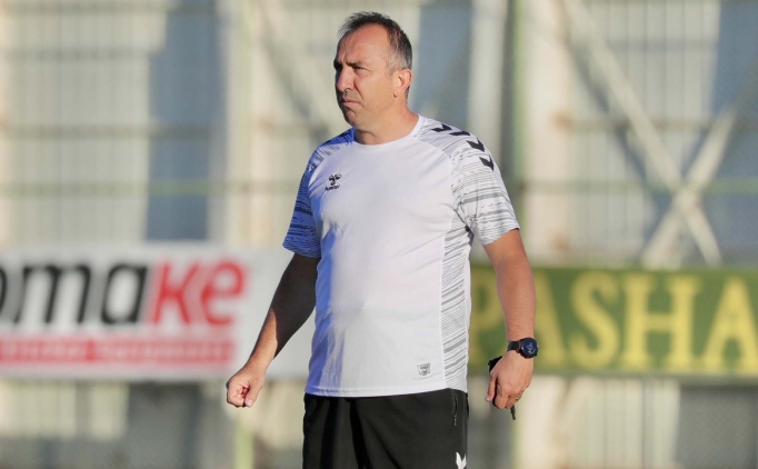 Recep U�ar: 'Kadro iskeletimizi de koruyarak devam ediyoruz'