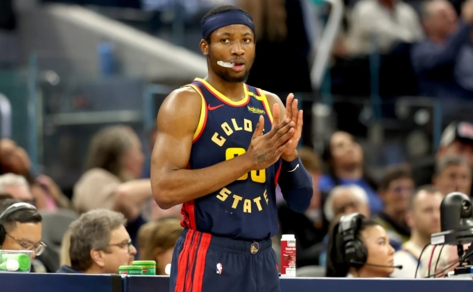 Warriors ve Kuminga aras�nda kontrat ��kmaz� s�r�yor