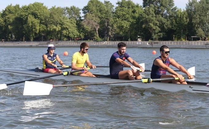 Milli k�rek�iler, Kazakistan'da 2 madalya kazand�