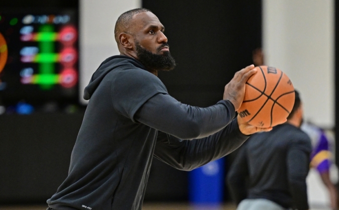 LeBron James hakk�ndaki takas s�ylentilerinin perde arkas�nda kim var?