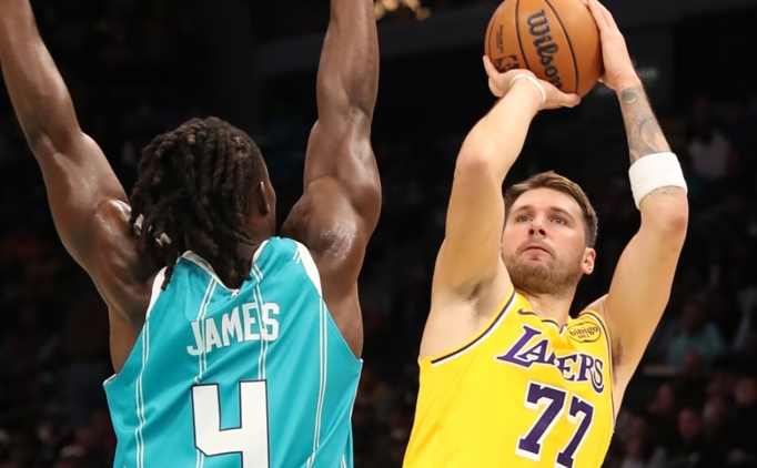 Luka 38 att�, Lakers, son 7 ma�ta 6. galibiyetini ald�