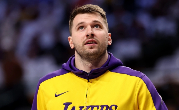 Luka Doncic, bebeinin doumu iin deplasman serisini karacak