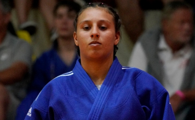 Milli judocu Ecem Baysu�'tan Slovakya'da alt�n madalya