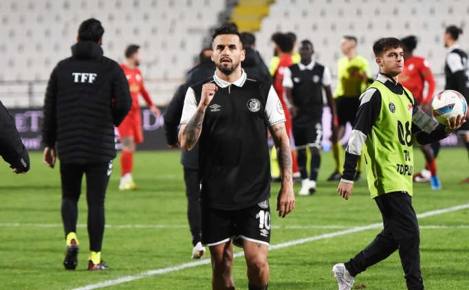 Manisa FK, puandan umutlu