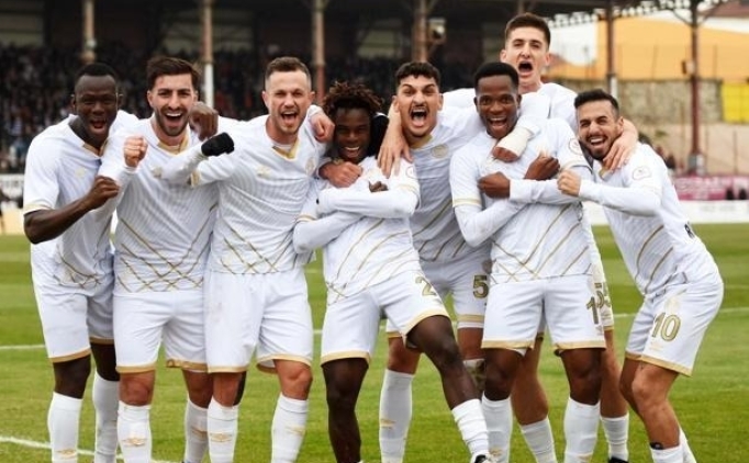 Stoper F�rat �nal, Manisa FK'da