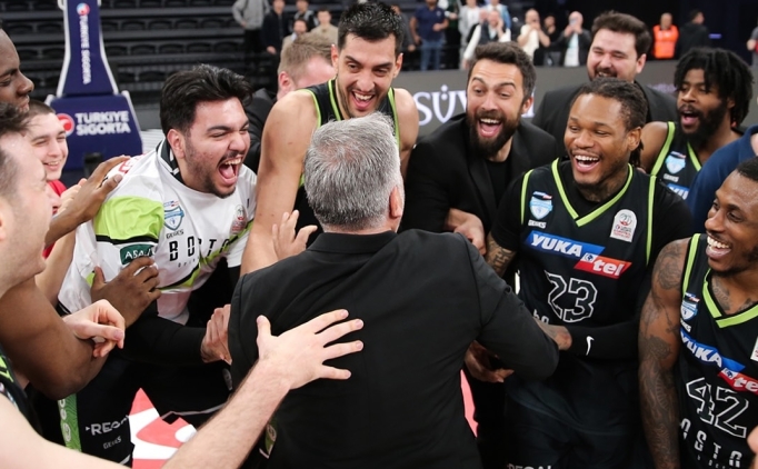 Merkezefendi, k�mede kalmaya �ok yak�n