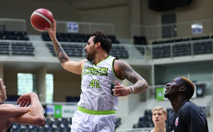 Merkezefendi'den evinde k�t� prova