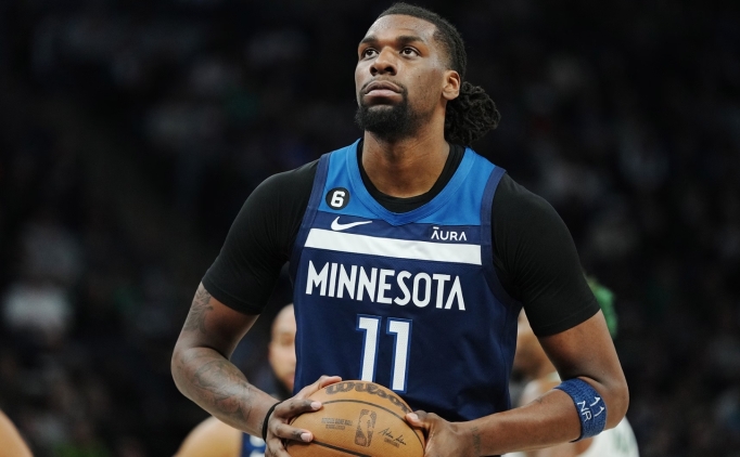 Naz Reid, opsiyonunu reddedip serbest piyasaya a��lmaya haz�rlan�yor