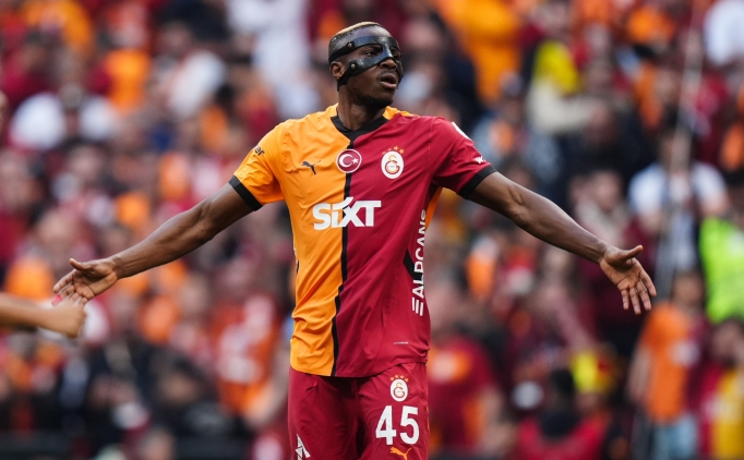 Galatasaray, Victor Osimhen'i resmen a��kl�yor