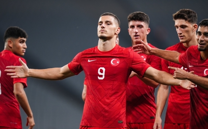 Poyraz Efe Y�ld�r�m Trabzonspor'a geri d�nd�