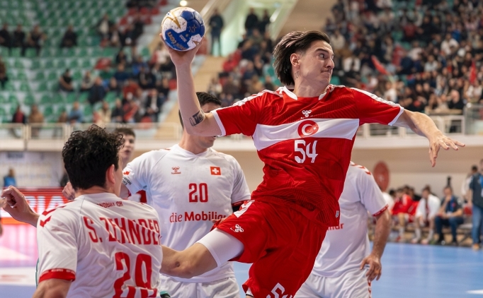 Hentbol Avrupa �ampiyonas� Elemeleri'nde 3. ma�lubiyet