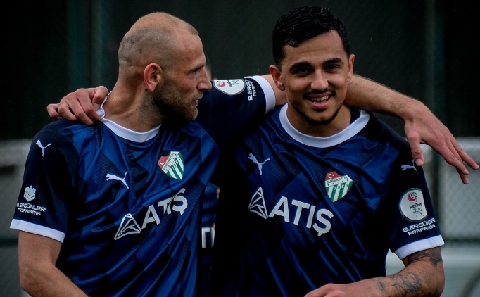 Bursaspor, 3. Lig'de �ampiyonluk i�in sahaya ��kacak