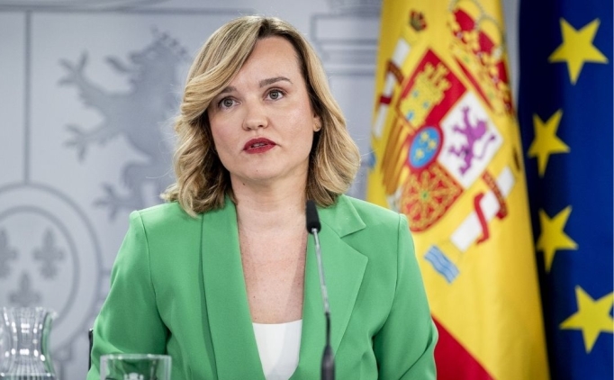 Bakan Alegria: '�ifte Standart Olmaz'