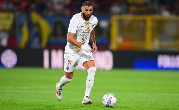 Al Ittihad, sahas�nda Al Hilal'i 4 golle ge�ti