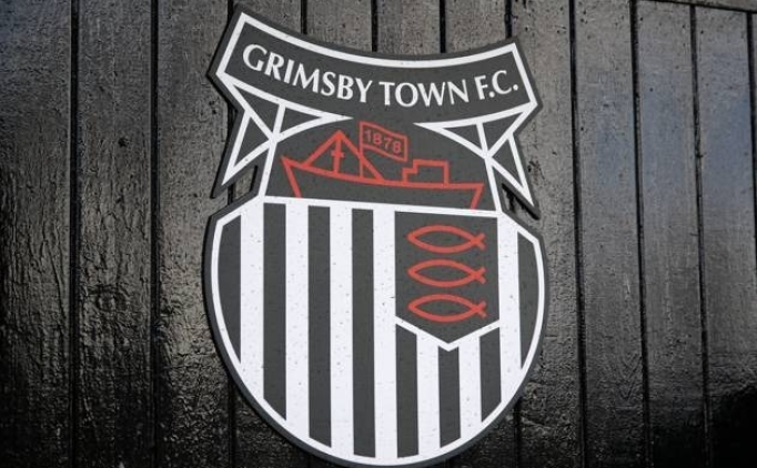 Manchester United'� kupadan eleyen 4. Lig ekibine ceza!