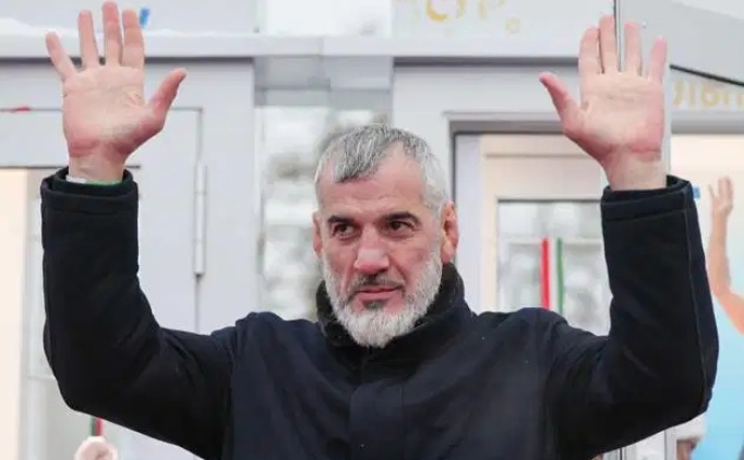 Eski G�re��i Buvaisar Saitiev 49 ya��nda �ld�