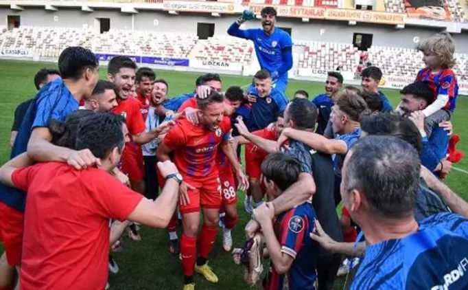 Altnordu'da teknik adam araylar balad