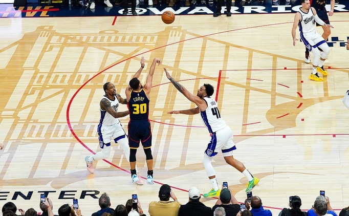 Stephen Curry, 4000 ��l�kle tarihe ge�ti!