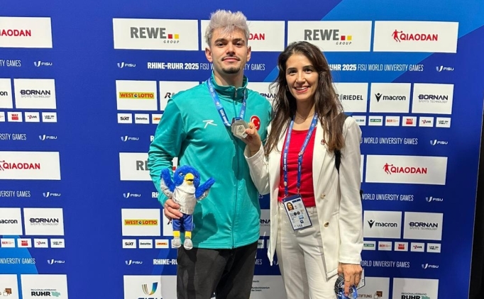 Milli tekvandocu Muhammed'den g�m�� madalya