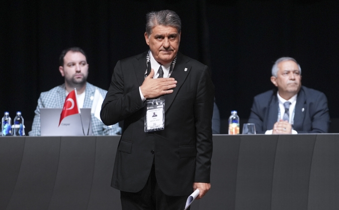 Be�ikta�'tan Coca Cola'ya ret!