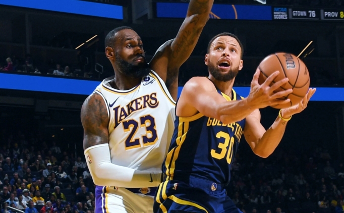 Warriors, LeBron-Curry hayalini s�rd�rmekte �srarc�