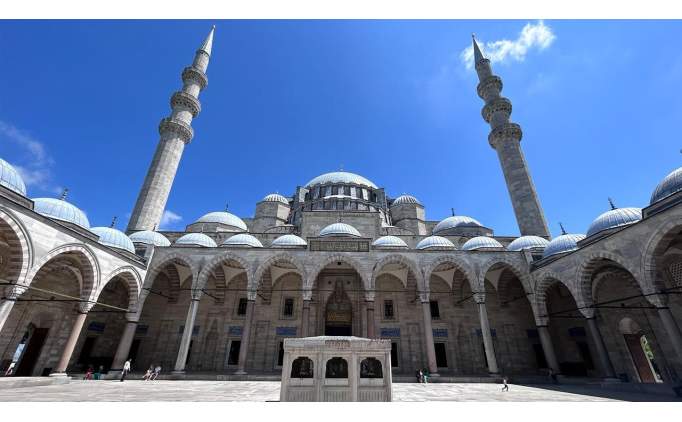 Hayrl Cumalar! Dual, en gzel ve anlaml cuma mesajlar ile szleri