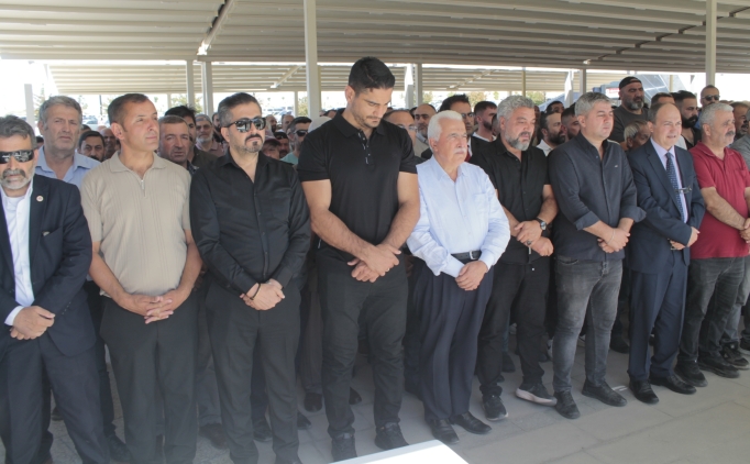 Taha Akg�l'�n dedesi son yolculu�una u�urland�