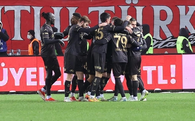 Trabzonspor sahas�nda durdurulam�yor