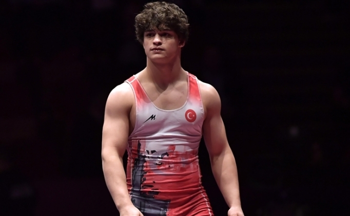 Milli g�re��i Alperen Berber finale ��kt�!