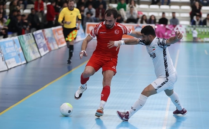 ��itme Engelli Futsal Milli Tak�m�'n�n hedefi ba�ar�lar�yla �rnek olmak