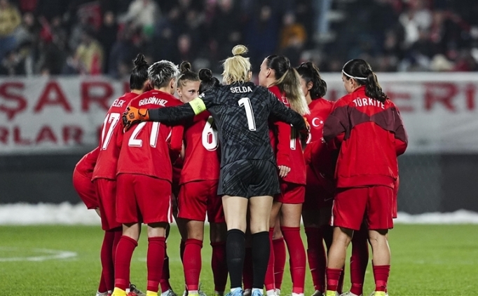 A Milli Kad�n Futbol Tak�m�m�z, Yunanistan'� ma�lup etti!