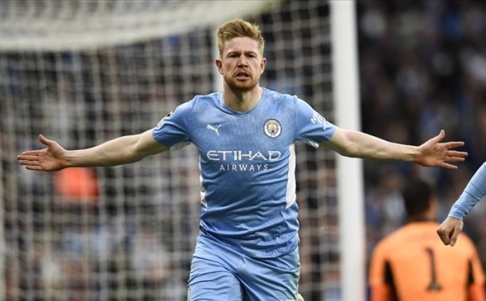 Kevin De Bruyne mavilere imzay� at�yor!