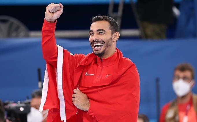 Ferhat Ar�can'dan alt�n madalya!