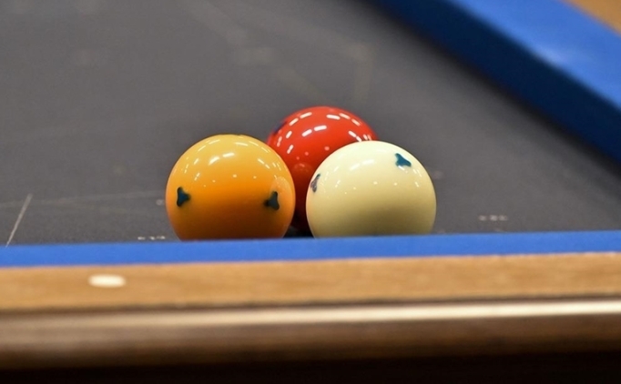 Milli bilardocular Remzi Ak�a ve Muhammed Deniz Bald�r'dan, Avrupa �ampiyonas�'nda bronz