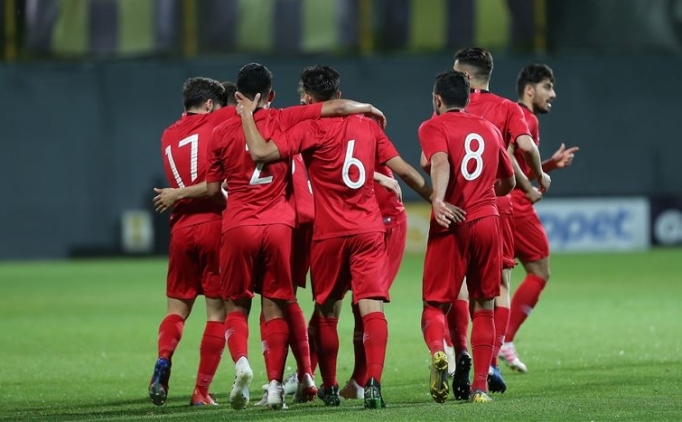 �mit Milli Futbol Tak�m�'n�n rakipleri belli oldu