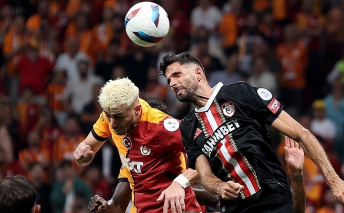Gaziantep FK evinde Galatasaray' arlyor