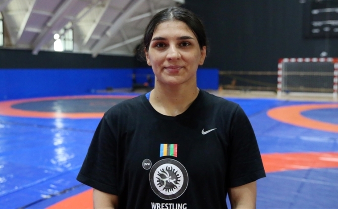 Milli g�re��i Nesrin Ba�, g�m�� madalya ald�