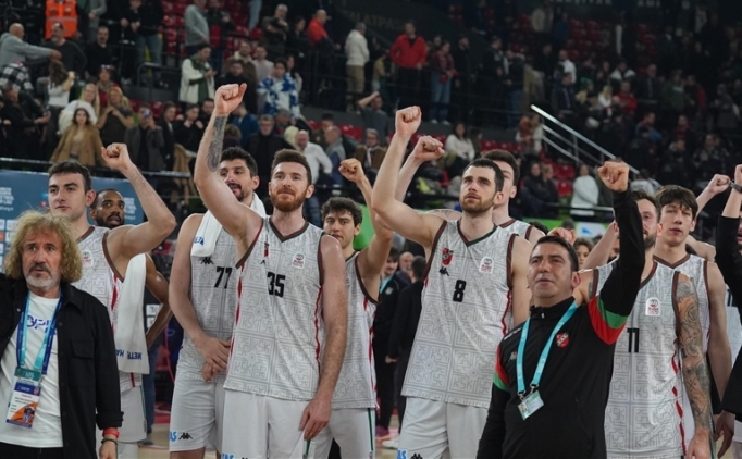 Karyaka potada yasa ayor, 2 oyuncu daha yolda