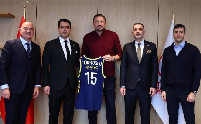 Fenerbah�e'de Hidayet T�rko�lu'na ziyaret