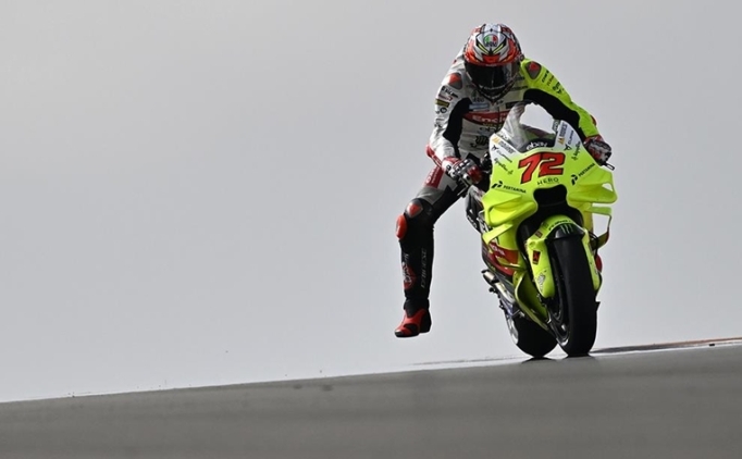 MotoGP Britanya etab�nda zafer Marco Bezzecchi'nin