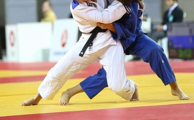 �niversiteler aras� judo ��leni Edirne'de ba�l�yor!