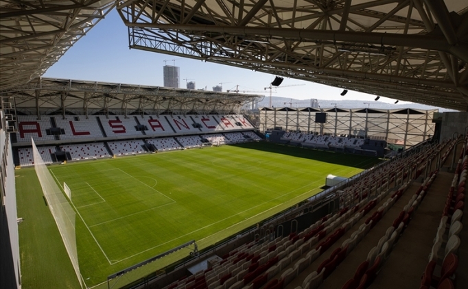 Alsancak Stad� bak�ma giriyor!