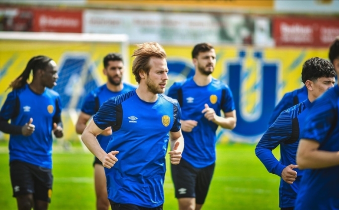 MKE Ankarag�c�, tarihinde ikinci kez 2. Lig'e d��me tehlikesiyle kar�� kar��ya