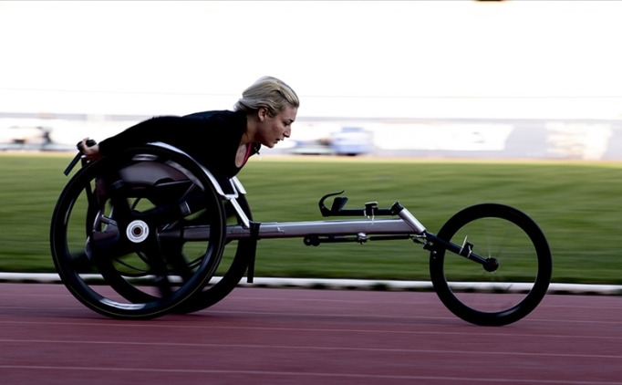 Milli para atletler, �svi�re'de madalya m�cadelesi verecek