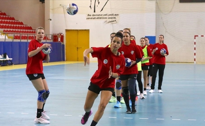 Kadnlar Hentbol Sper Lig'inde 6. hafta balyor