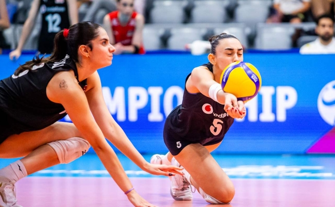 T�rkiye, U19 Kad�nlar D�nya Voleybol �ampiyonas�'nda ABD'ye kar�� ma�lup oldu