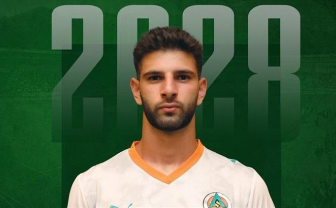 Alanyaspor'da �mit Akda�'�n s�zle�mesi 2 y�l uzat�ld�