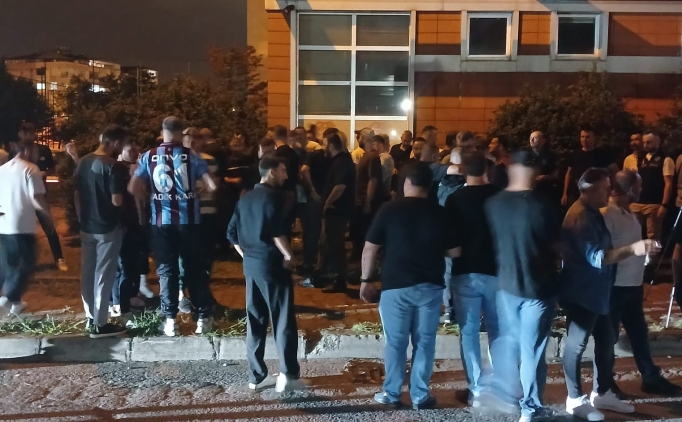 Trabzonspor taraftarlar�ndan TFF'ye protesto!