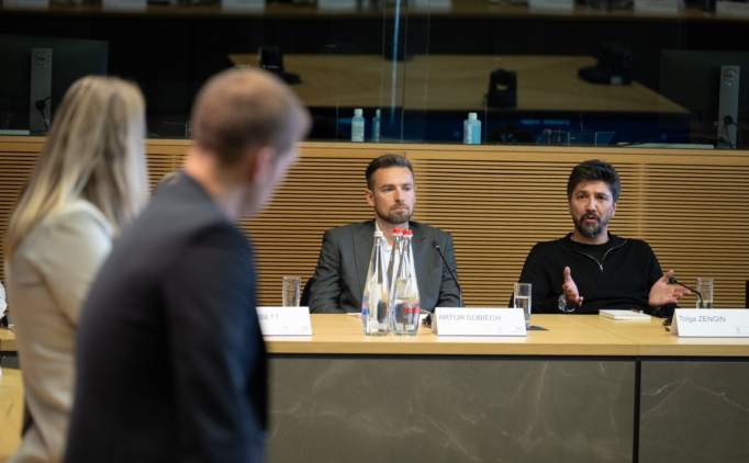 Tolga Zengin ve Cneyt akr, UEFA MIP'e katld